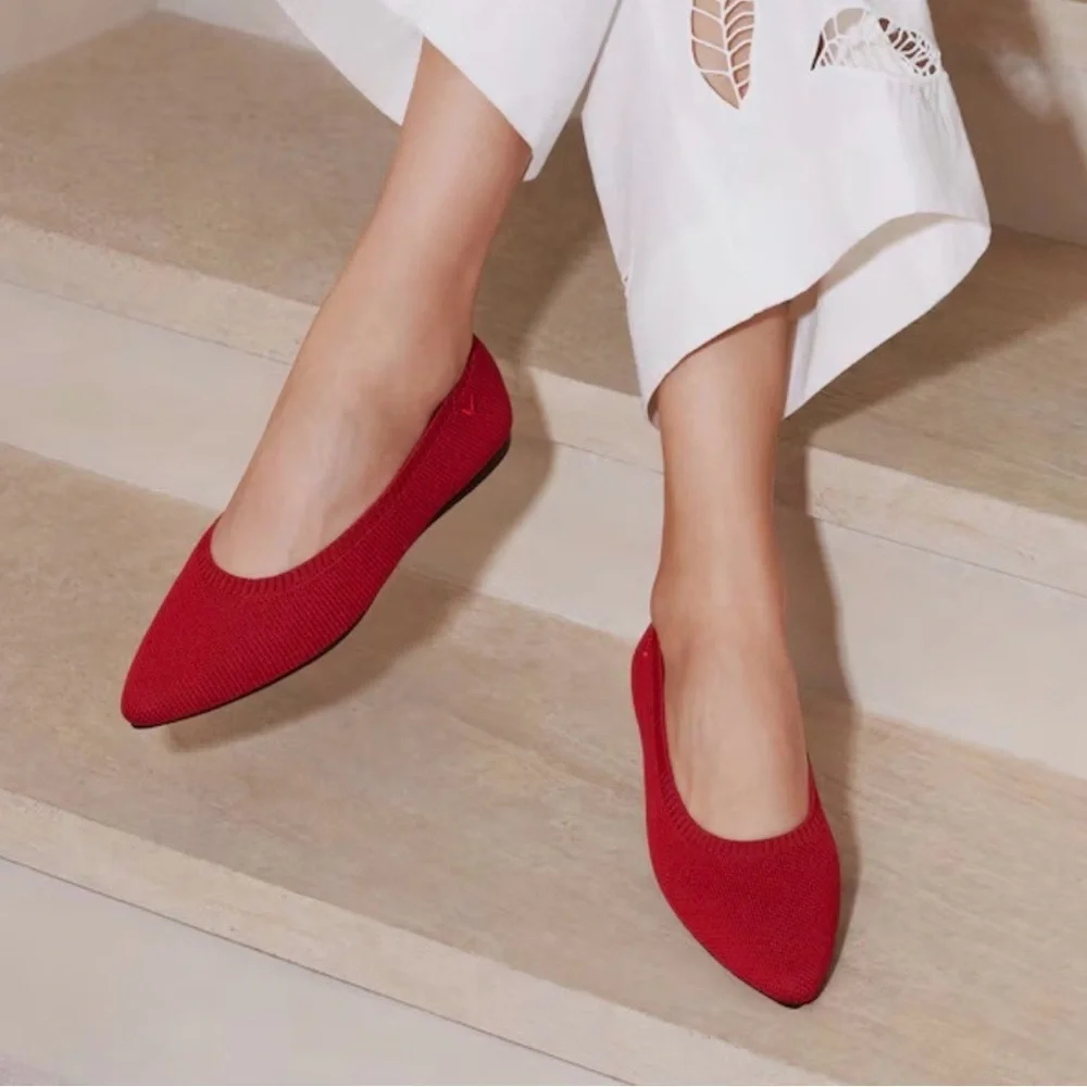 Vivaia Ruby Red Aria 5 Pointed-Toe Ballet Flats Slip On Shoes EUR 39